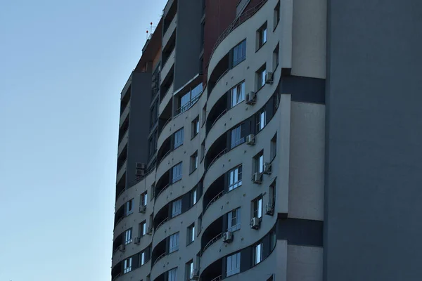 Modern Appartementencomplex Tegen Lucht — Stockfoto