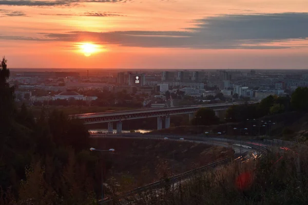 Los Coches Mueven Nizhny Novgorod Atardecer — Foto de Stock