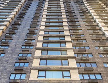 bir çok katlı bina aşağıdan Windows