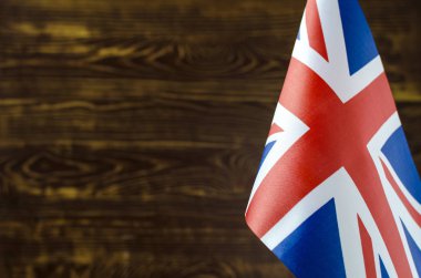 Metin bulanık arkaplan için önplan uzayındaki Uk bayrağının parçası