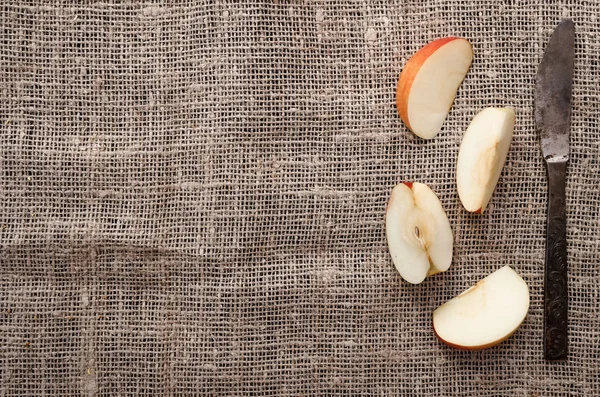 Sliced Apple Vintage Knife Burlap Cloth Background Copy Space Fruit — Stock Photo, Image