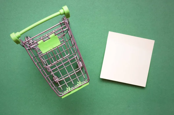 Carrito Compras Lista Compras Aislados Sobre Fondo Color — Foto de Stock