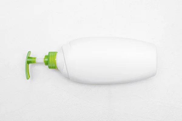 Weiße Waschmittelflasche Isoliert Auf Weißem Hintergrund — Stockfoto