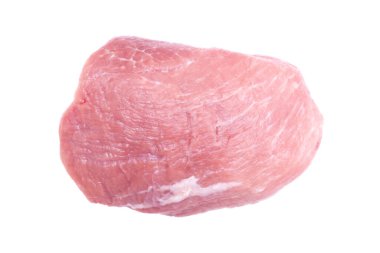 Beyaz arka planda çiğ domuz eti izole edilmiş..