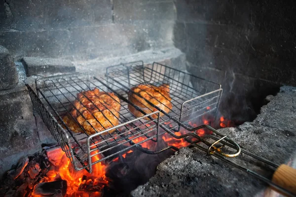 Izgarada hindi eti yakın..