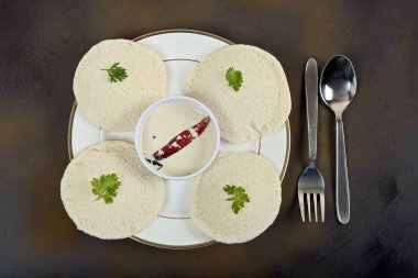 Idli Sambar Hindistan cevizi Hint turşusu, bir Güney Hint popüler ve sağlıklı gıda ile