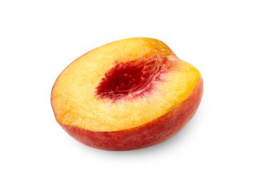 yarım şeftali izole