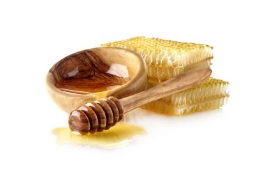 Luquid bal ve tahta kaşıkla petek 