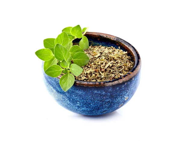 Oregano Marjoram Yaprakları Beyaz Arka Planda Izole Edilmiş Kuru Taze — Stok fotoğraf