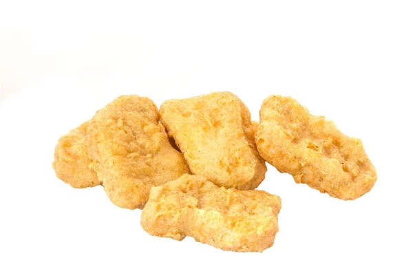 Nahaufnahme Von Gebratenen Chicken Nuggets Isoliert Auf Weißem Hintergrund — Stockfoto