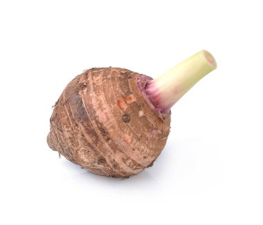 Taro beyaz arkaplanda izole edildi