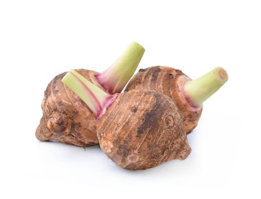 Taro beyaz arkaplanda izole edildi