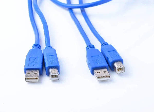 Разъем USB против — стоковое фото