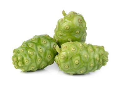  Büyük Morinda beyaz arka planda izole