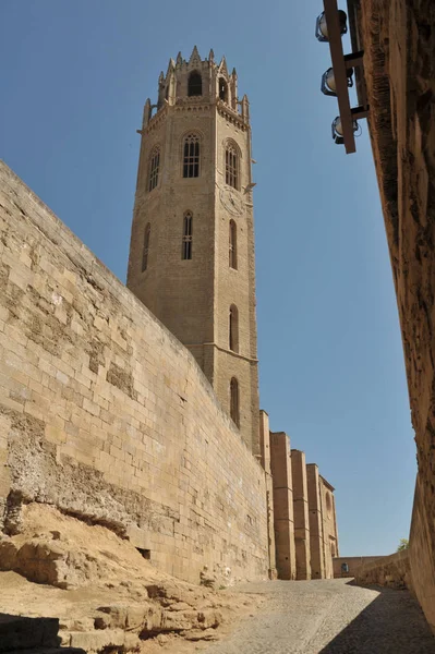 Saati, La Seu Vella (eski Cathedral) Lleida (Lerida) şehir Katalonya, İspanya ile kule