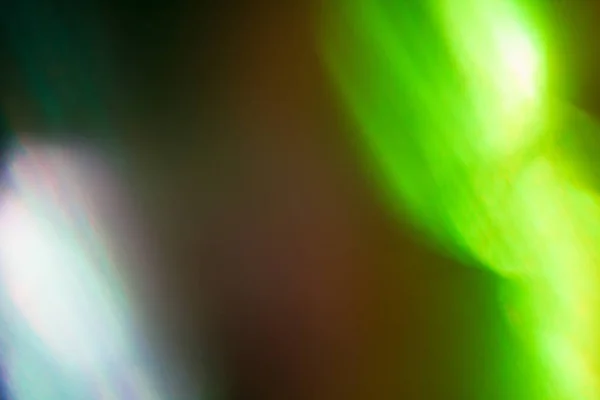 Explosão iluminada de luz multicolorida. efeitos de brilho da lente. fundo criativo, abstrato — Fotografia de Stock