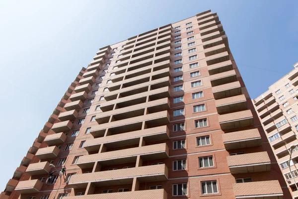Çok yüksek katlı apartmanlar