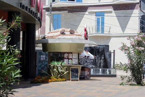 Sochi sokaklarında. Adler. Yaz 2018