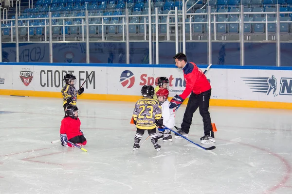 Utbildning Barnens Hockeylag Sochi — Stockfoto