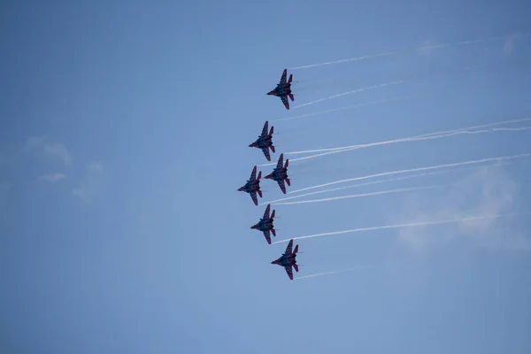 Performans hava grubu ebabiller Sochi bir hava fuarında