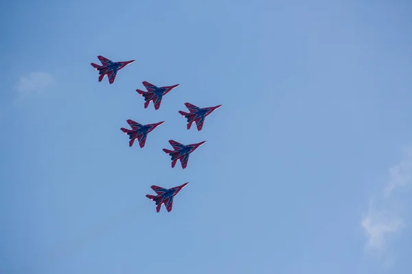 Performance Air Group Swifts Авиасалоне Сочи — стоковое фото