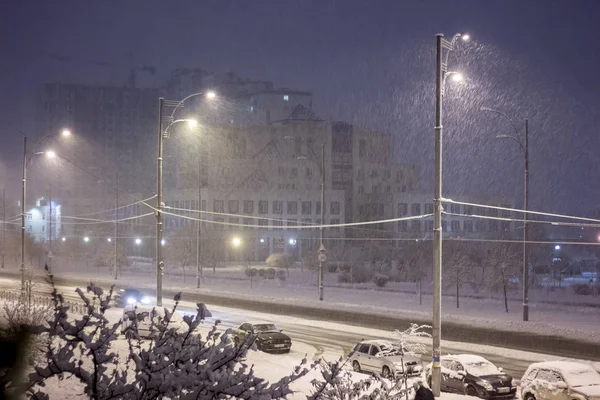 Schneebedeckte Straßen Kiev — Stockfoto
