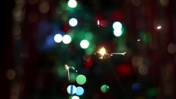 Sparklers Christmas Tree Red Background Illumination — Stock Video