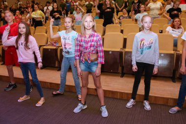 Uluslararası Dans Festivali Yarışması. Altın Festivali. Soçi. Dagomys. 27.05.2019