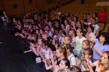 Uluslararası Dans Festivali Yarışması. Altın Festivali. Soçi. Dagomys. 27.05.2019