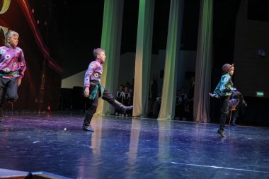 Uluslararası Dans Festivali Yarışması. Altın Festivali. Soçi. Dagomys. 27.05.2019