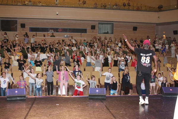 Concorso Festival Internazionale Danza Festa Dell Oro Sochi Dagomys 2019 — Foto Stock