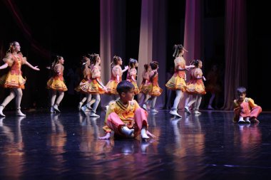Uluslararası Festival Yarışması. Altın Festivali. Soçi. Dagomys. 26.05.2019