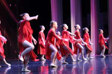 Uluslararası Festival Yarışması. Altın Festivali. Soçi. Dagomys. 26.05.2019