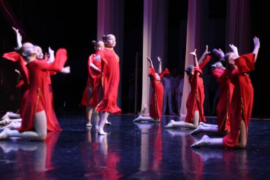 Uluslararası Festival Yarışması. Altın Festivali. Soçi. Dagomys. 26.05.2019