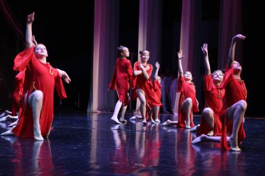 Uluslararası Festival Yarışması. Altın Festivali. Soçi. Dagomys. 26.05.2019