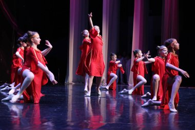 Uluslararası Festival Yarışması. Altın Festivali. Soçi. Dagomys. 26.05.2019