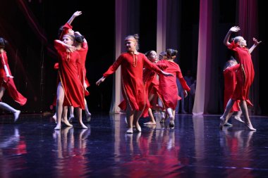 Uluslararası Festival Yarışması. Altın Festivali. Soçi. Dagomys. 26.05.2019