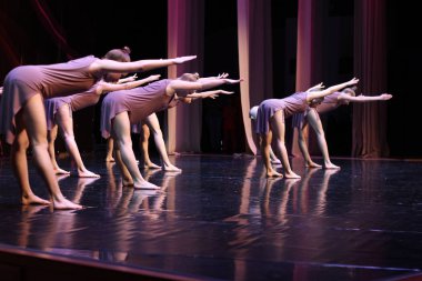 Uluslararası Festival Yarışması. Altın Festivali. Soçi. Dagomys. 2 6.05.2019