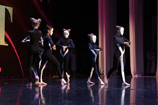 Uluslararası Festival Yarışması. Altın Festivali. Soçi. Dagomys