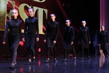 Uluslararası festival dans yarışması. Altın bayram. Sochi Dagomys. 05 / 26 / 2019