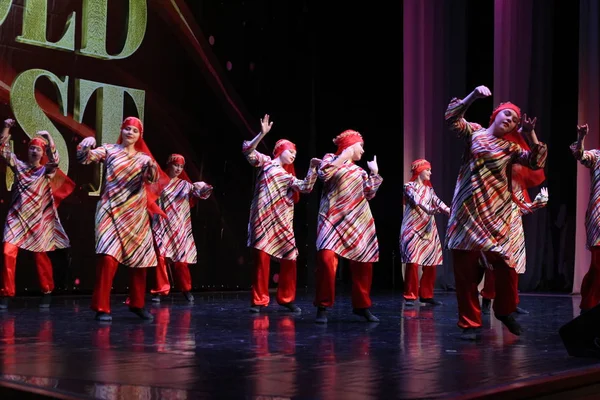 Concurso Internacional Danza Vacaciones Oro Sochi Dagomys 2019 — Foto de Stock