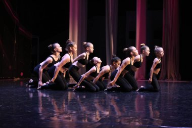 Uluslararası Festival Yarışması. Altın Festivali. Soçi. Dagomys. 26.05.2019