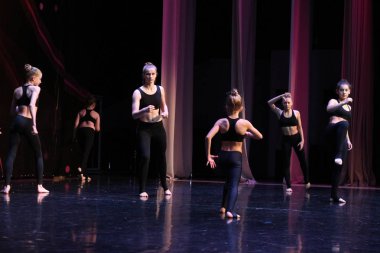 Uluslararası Festival Yarışması. Altın Festivali. Soçi. Dagomys. 26.05.2019