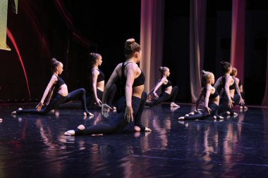Uluslararası Festival Yarışması. Altın Festivali. Soçi. Dagomys. 26.05.2019