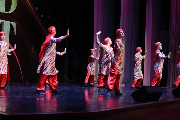 Uluslararası Festival Dans Yarışması Altın Bayram Sochi Dagomys 2019 — Stok fotoğraf