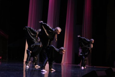 Uluslararası Festival Yarışması. Altın Festivali. Soçi. Dagomys. 26.05.2019