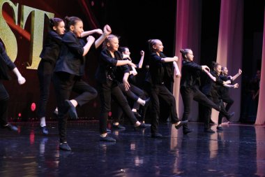 Uluslararası Festival Yarışması. Altın Festivali. Soçi. Dagomys. 26.05.2019