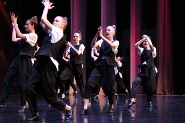 Uluslararası Festival Yarışması. Altın Festivali. Soçi. Dagomys. 26.05.2019