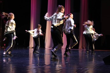Uluslararası Festival Yarışması. Altın Festivali. Soçi. Dagomys. 26.05.2019