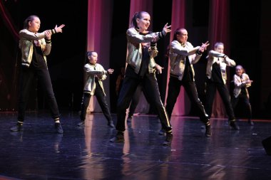 Uluslararası Festival Yarışması. Altın Festivali. Soçi. Dagomys. 26.05.2019